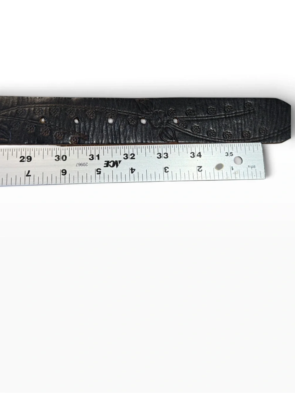 Vintage Black Leather Hand tooled Floral Vine Belt 32” with Silver Buckle